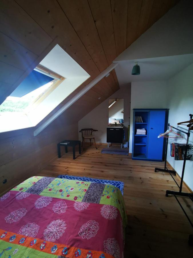 Chambre Arty Chez L'Habitant サン・ブリュー エクステリア 写真